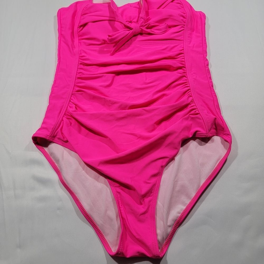 NWT HOT PINK One-piece Swimsuit. SIZE XL. #157